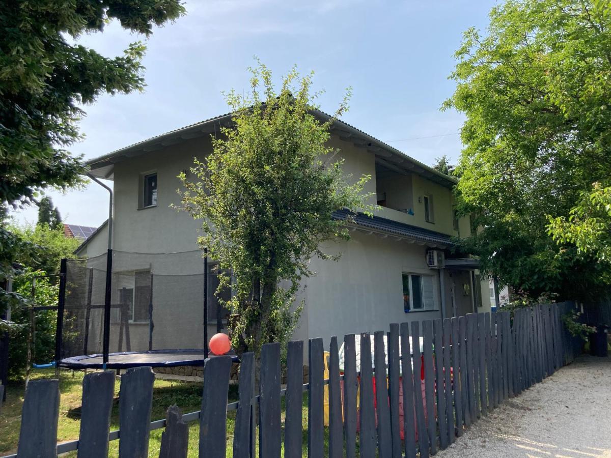 Pentz House Apartment Siofok Luaran gambar