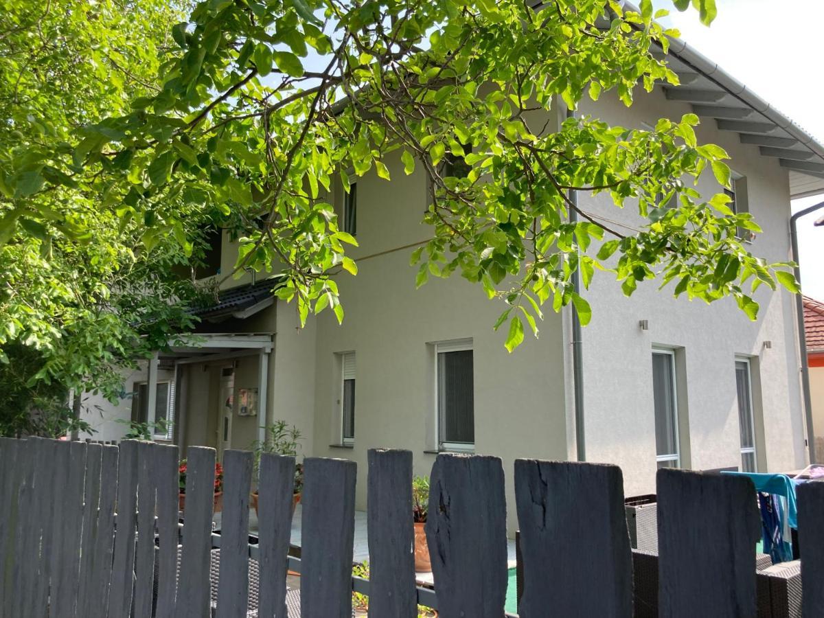 Pentz House Apartment Siofok Luaran gambar